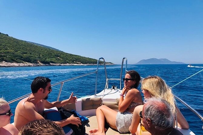 Small Group Speedboat Excursion: Karaburun National Marine Park - Walking to the smaller beach