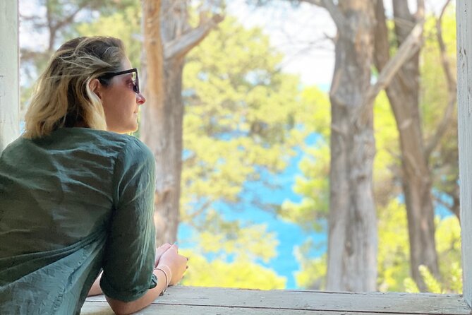 Speedboat to Sazan Island and Karaburun - Small Group Experience - Lunch at a Karaburun tavern