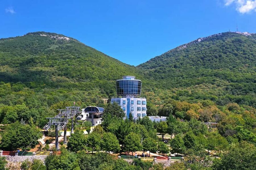 Tirana: Dajti Mountain by Cable Car with local Guide - Key things to know before you book