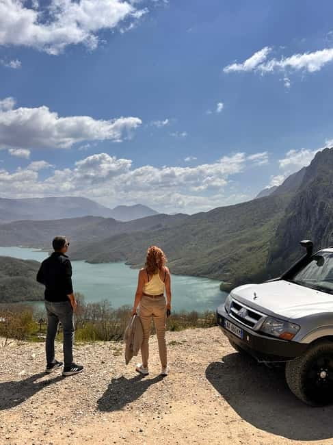 Tirana/Durres: Bovilla Lake and Mt. Gamti Off-Road 4x4 Tour - Arriving at Bovilla Lake