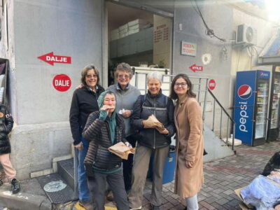 Local food experience & walking tour