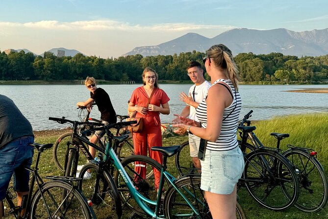 Tirana Mural Bike Tour: Street Art, Culture & Photography Stops - Starting at Old Bazaar and Old House Bar