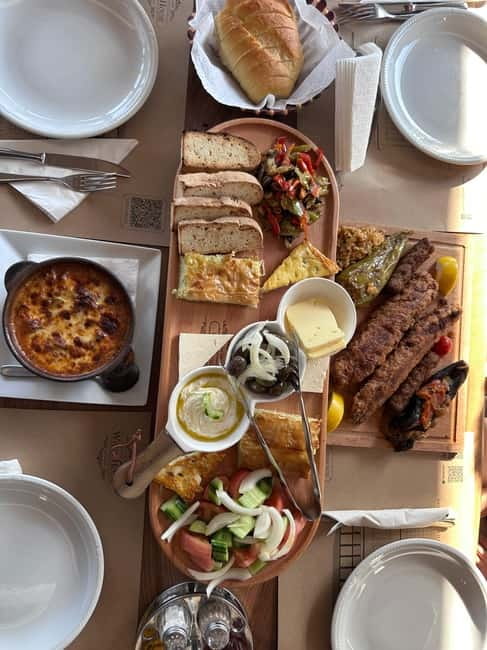 Tirana: Traditional Food in The City Center - What arrives on the two open plates