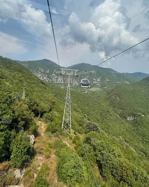 Tirana Walking Tour & Dajti Mountain with Cable Car Included - What the guide adds to the experience