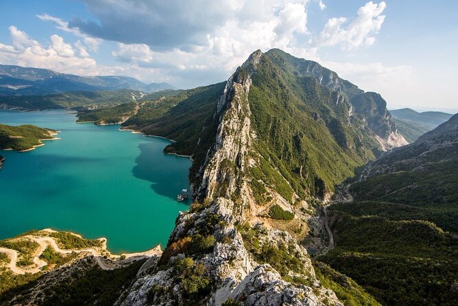 Tirane/Durres: Lake Bovilla & Kruja Castle with 4x4 Offroad Tour - Leaving Tirana for Bovilla Lake