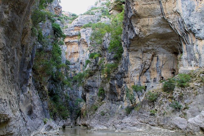 Visit Benje Thermal Baths & Kelcyra Waterfall & Langarica Canyon - Timing, comfort, and practical limits