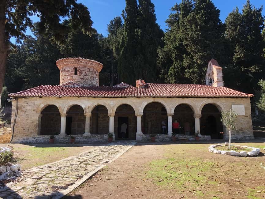 Vlora: Zvernec, Ardenica, Local Winery & Food Experience - A family winery with a full regional meal