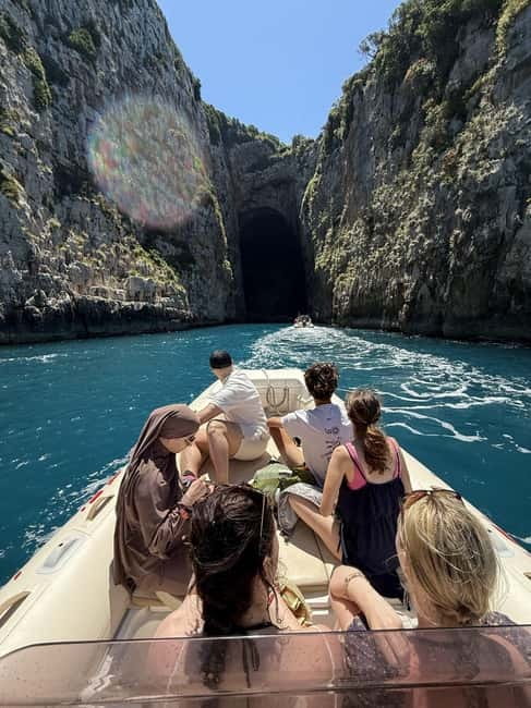 Vlorë: Haxhi Ali Cave & Karaburun SpeedBoat Tour - Entering Haxhi Ali Cave after 25 minutes