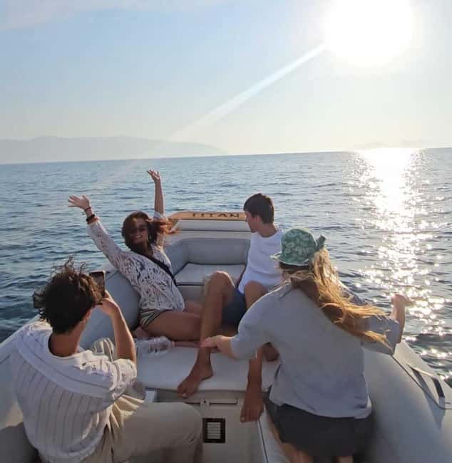 Vlore: Relaxing Sunset Tour & Snorkeling Stop - The first 30 minutes: speed along the Albanian Riviera