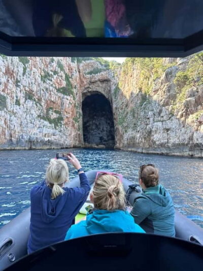 Sazan Island & Haxhi Ali Cave Speedboat Guided Tour