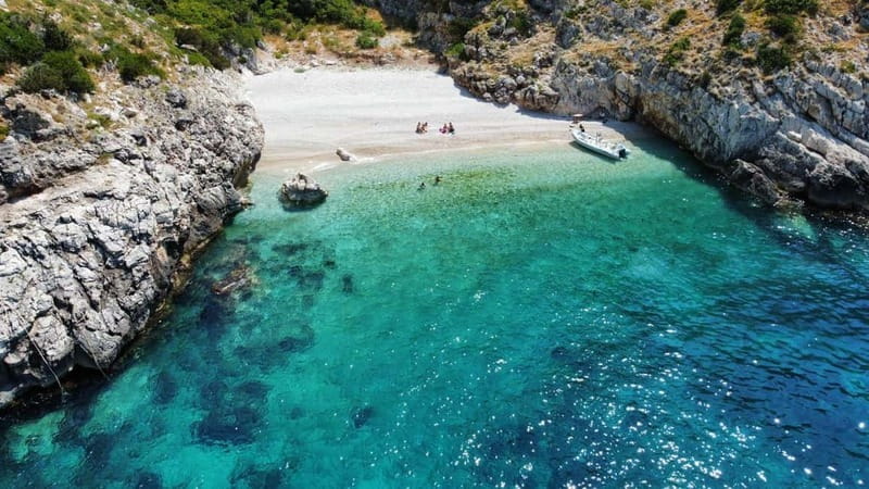 Vlorë: Speedboat Trip to Grama Bay w/ Snorkeling & Swimming - Key points to know before booking