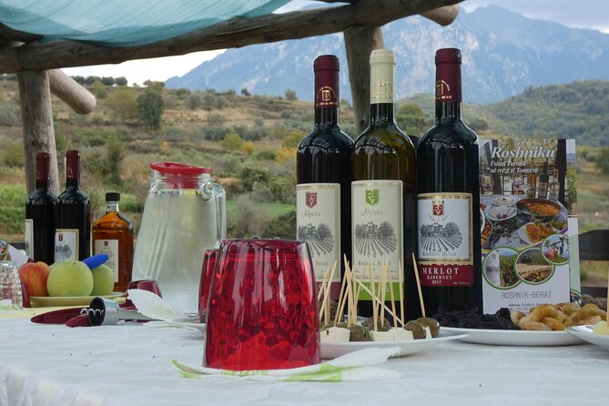 Waterfalls and wine flows - Bogova waterfall and Alpeta Winery Winetasting tour - The 20-meter drop at Bogova